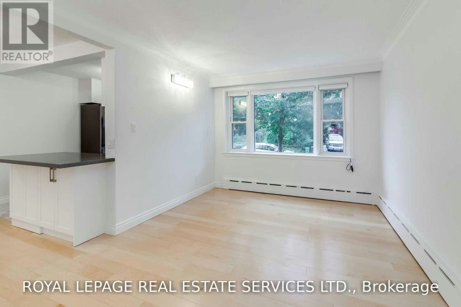 1-48 Indian Road Crescent, Toronto, ON, M6P 2G1 - 12