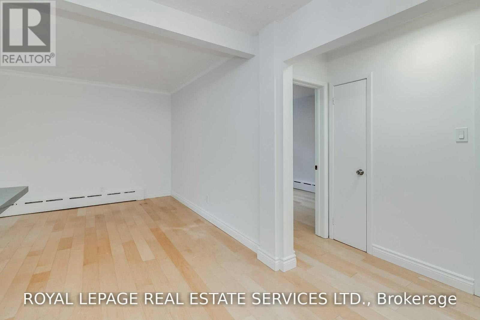 1-48 Indian Road Crescent, Toronto, ON, M6P 2G1 - 18