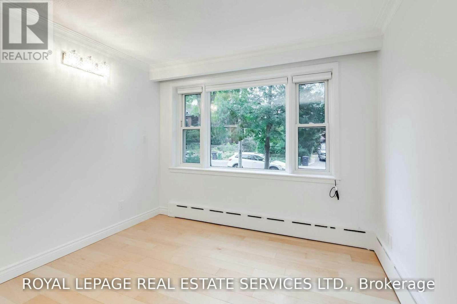 1-48 Indian Road Crescent, Toronto, ON, M6P 2G1 - 13