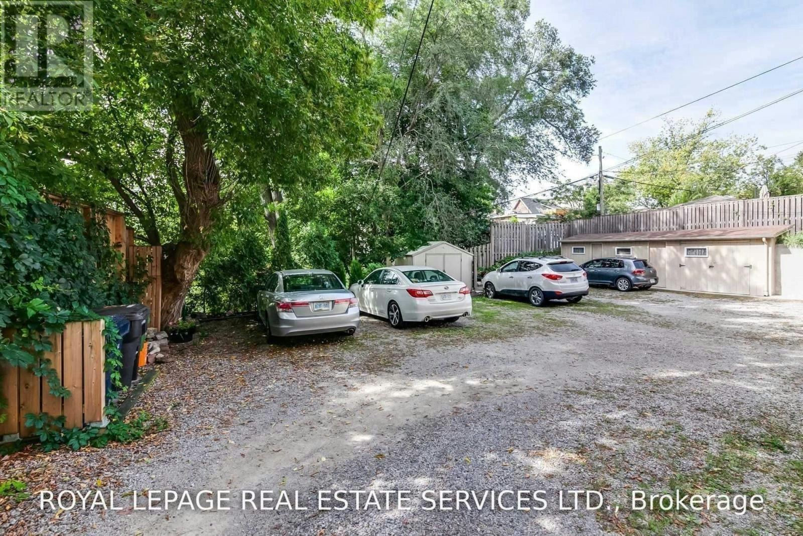 1-48 Indian Road Crescent, Toronto, ON, M6P 2G1 - 35