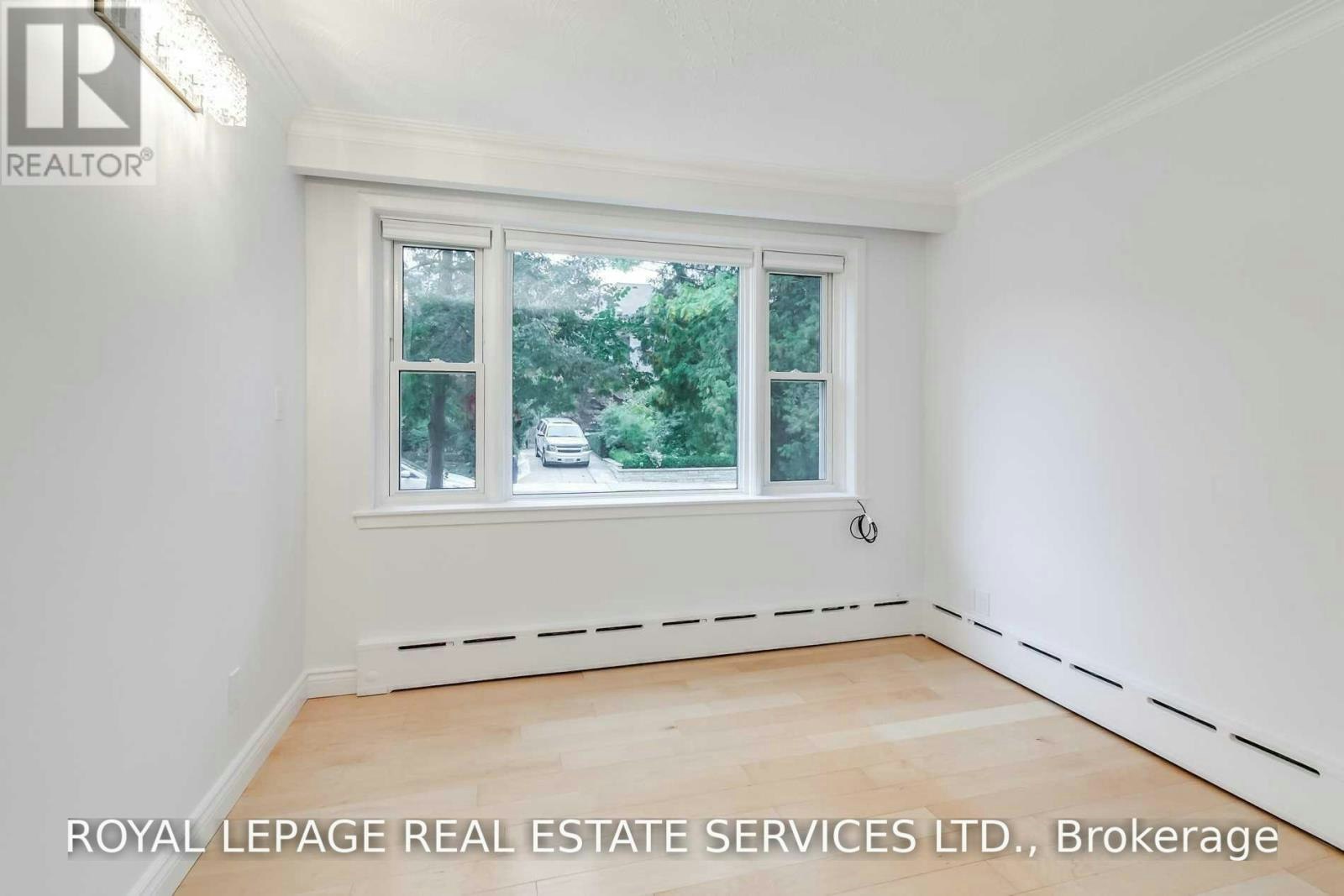 1-48 Indian Road Crescent, Toronto, ON, M6P 2G1 - 15