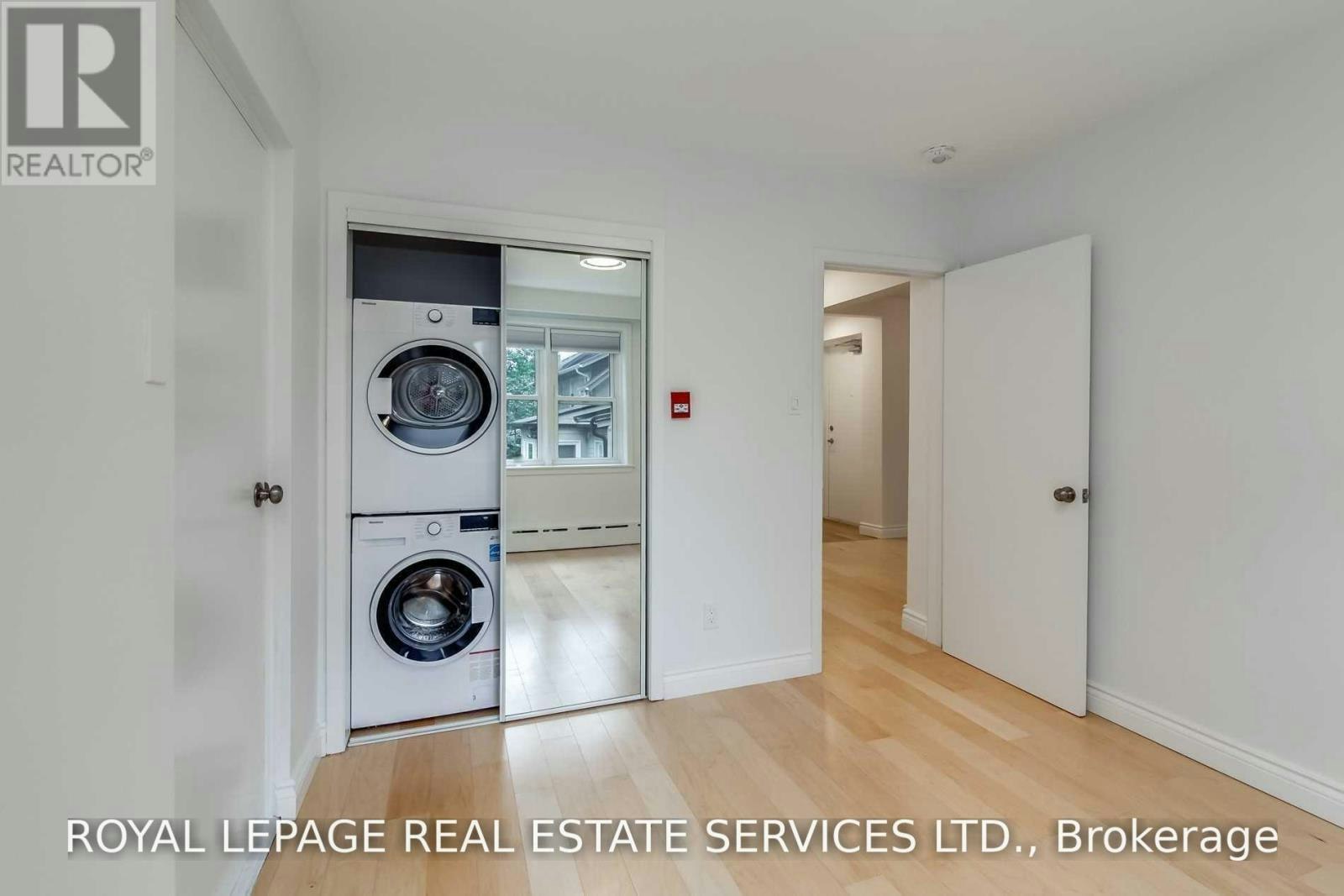 1-48 Indian Road Crescent, Toronto, ON, M6P 2G1 - 24