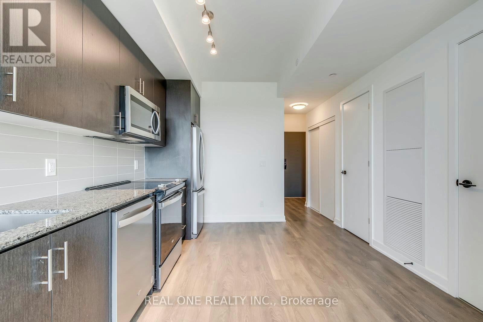 711-335 Wheat Boom Drive, Oakville, ON, L6H 7Y1 - 11