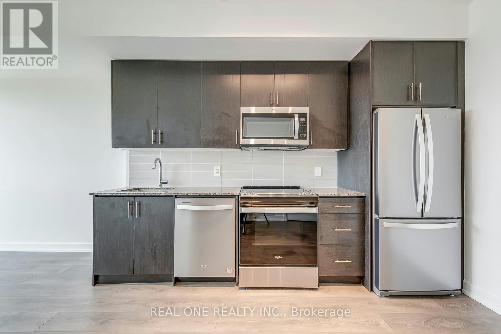 711-335 Wheat Boom Drive, Oakville, ON, L6H 7Y1 - 9
