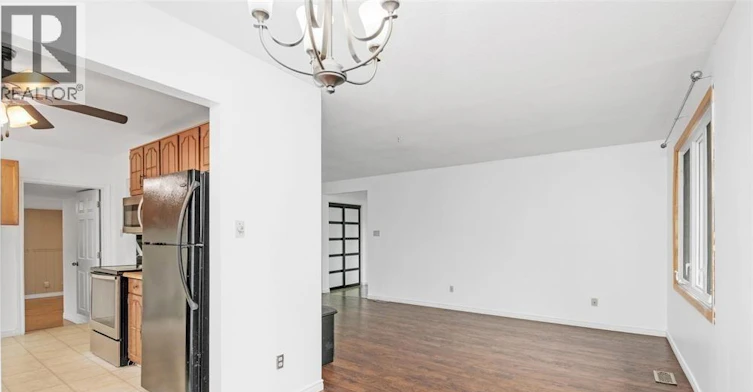 UPPER-9597 Avery Lane, Windsor, ON, N8R 2C1 - 6