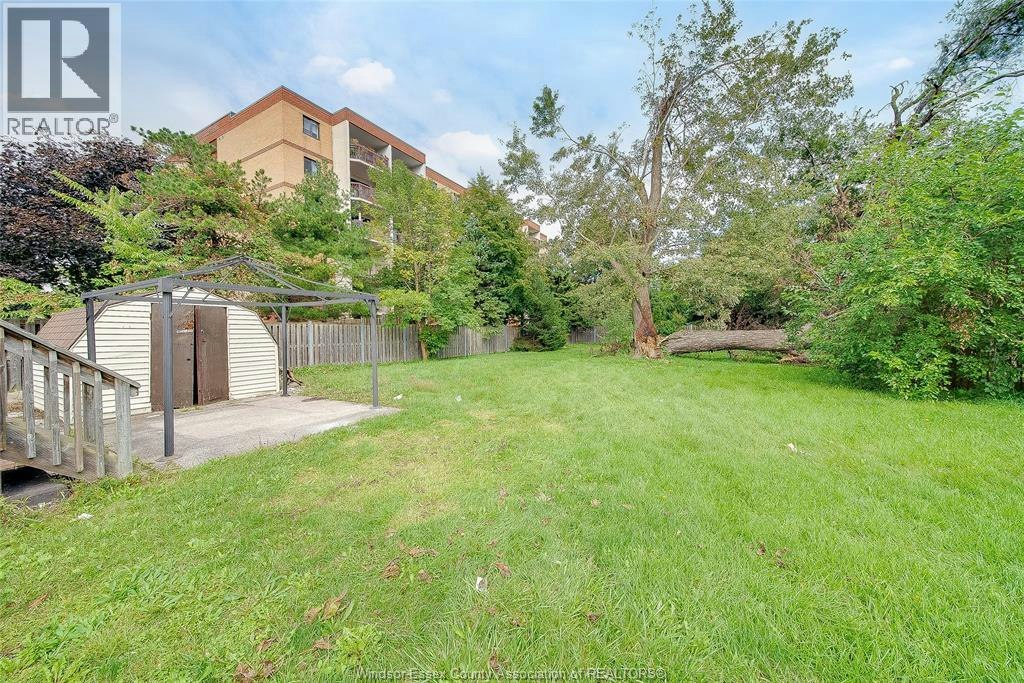 2454 Jos St. Louis Avenue, Windsor, ON, N8T 2M5 - 29