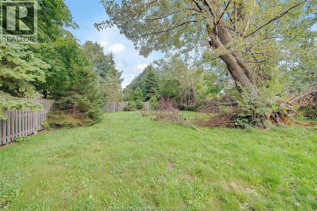 2454 Jos St. Louis Avenue, Windsor, ON, N8T 2M5 - 33
