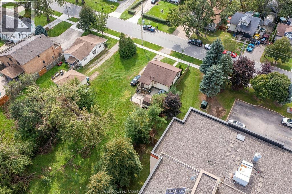 2454 Jos St. Louis Avenue, Windsor, ON, N8T 2M5 - 43