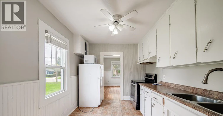 2454 Jos St. Louis Avenue, Windsor, ON, N8T 2M5 - 12