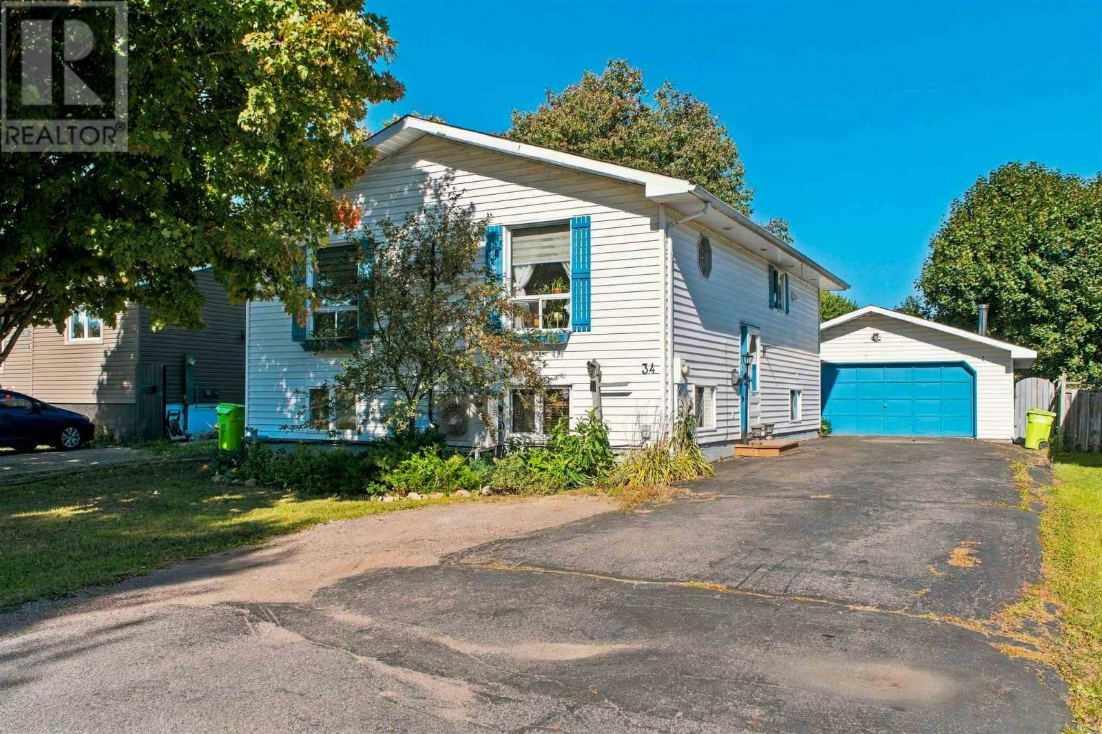 34 Sutton Place, Sault Ste. Marie, ON, P6A 6B4