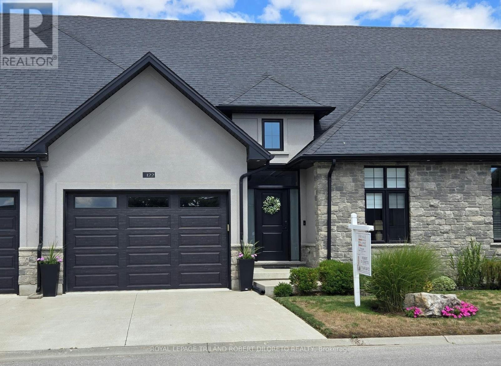 122-9861 Glendon Drive, Komoka, ON, N0L 1R0
