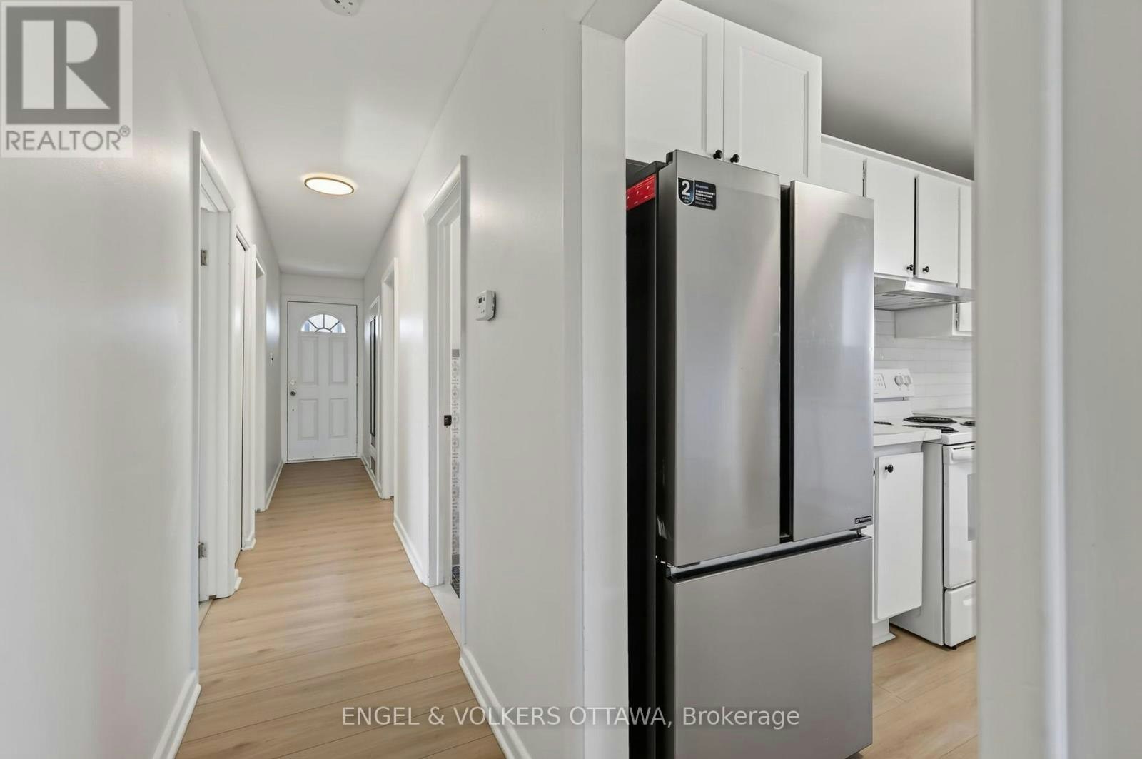 B-1132 Clyde Avenue, Ottawa, ON, K2C 1Y2 - 9