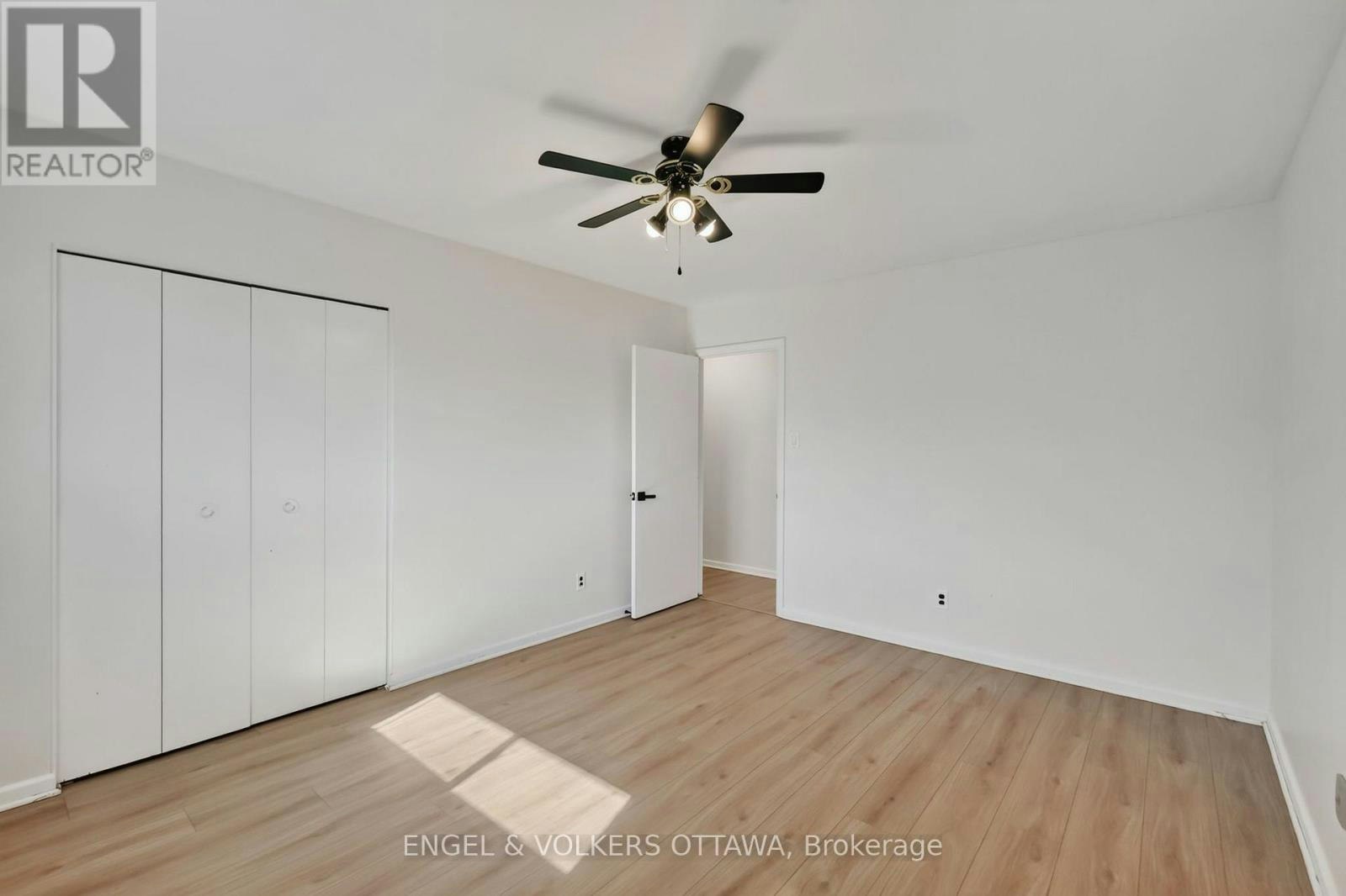 B-1132 Clyde Avenue, Ottawa, ON, K2C 1Y2 - 12