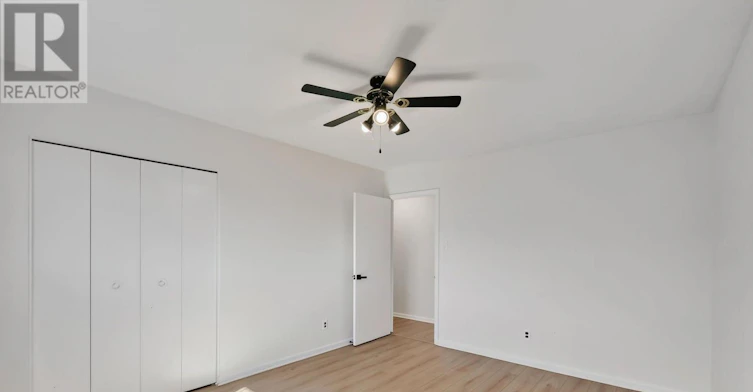 B-1132 Clyde Avenue, Ottawa, ON, K2C 1Y2 - 12