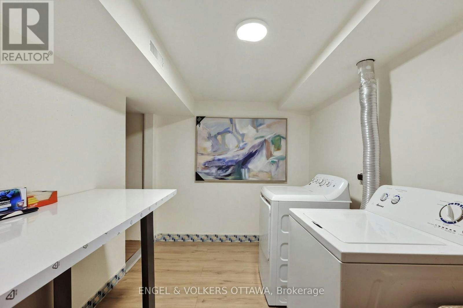 B-1132 Clyde Avenue, Ottawa, ON, K2C 1Y2 - 21