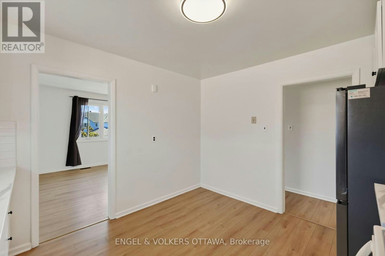 B-1132 Clyde Avenue, Ottawa, ON, K2C 1Y2 - 5