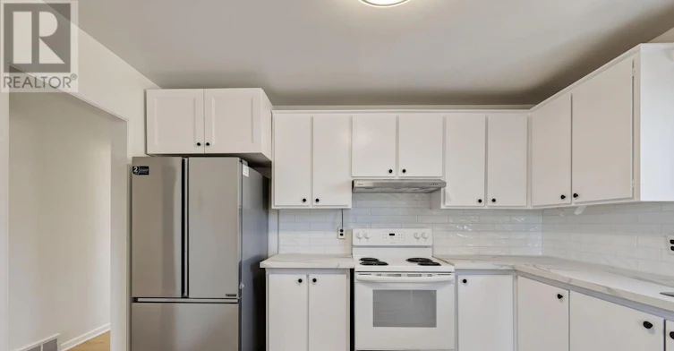 B-1132 Clyde Avenue, Ottawa, ON, K2C 1Y2 - 4