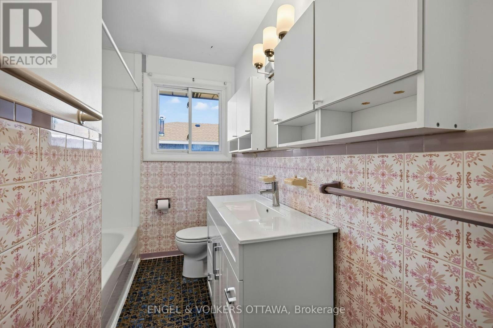 B-1132 Clyde Avenue, Ottawa, ON, K2C 1Y2 - 13