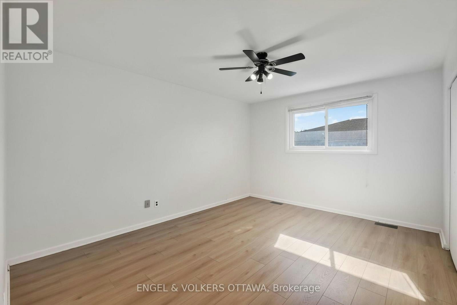 B-1132 Clyde Avenue, Ottawa, ON, K2C 1Y2 - 10