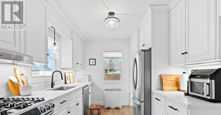 4 Lynn Street WEST, St. Catharines, ON, L2N 3N7 - 10
