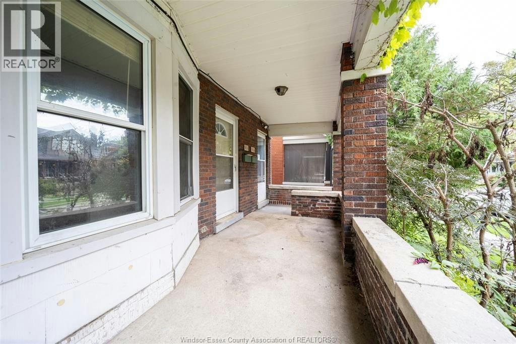 986 Windermere, Windsor, ON, N8Y 3E4 - 4