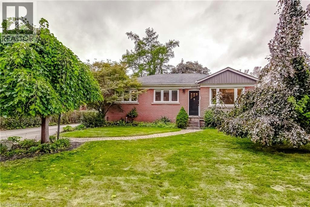 1059 Shepherds Drive, Burlington, ON, L7T 3R4