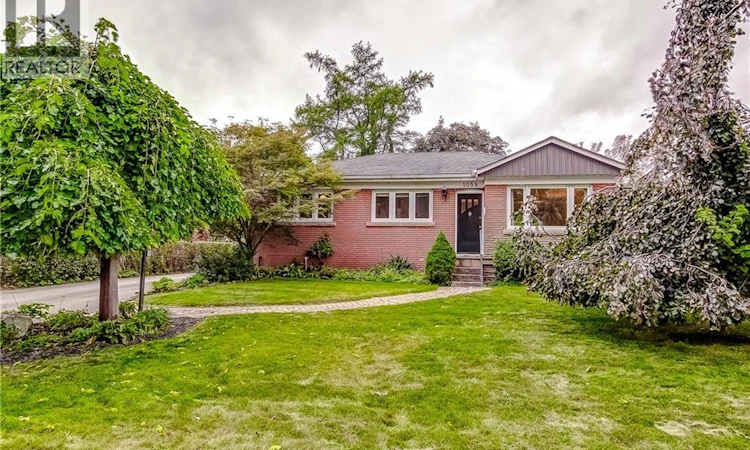 1059 Shepherds Drive