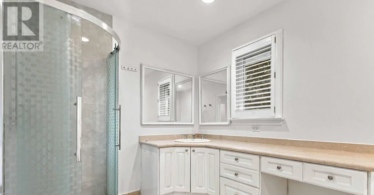 20 Oxbow Road, Toronto, ON, M3B 2A2 - 21