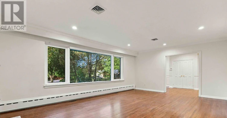 20 Oxbow Road, Toronto, ON, M3B 2A2 - 7