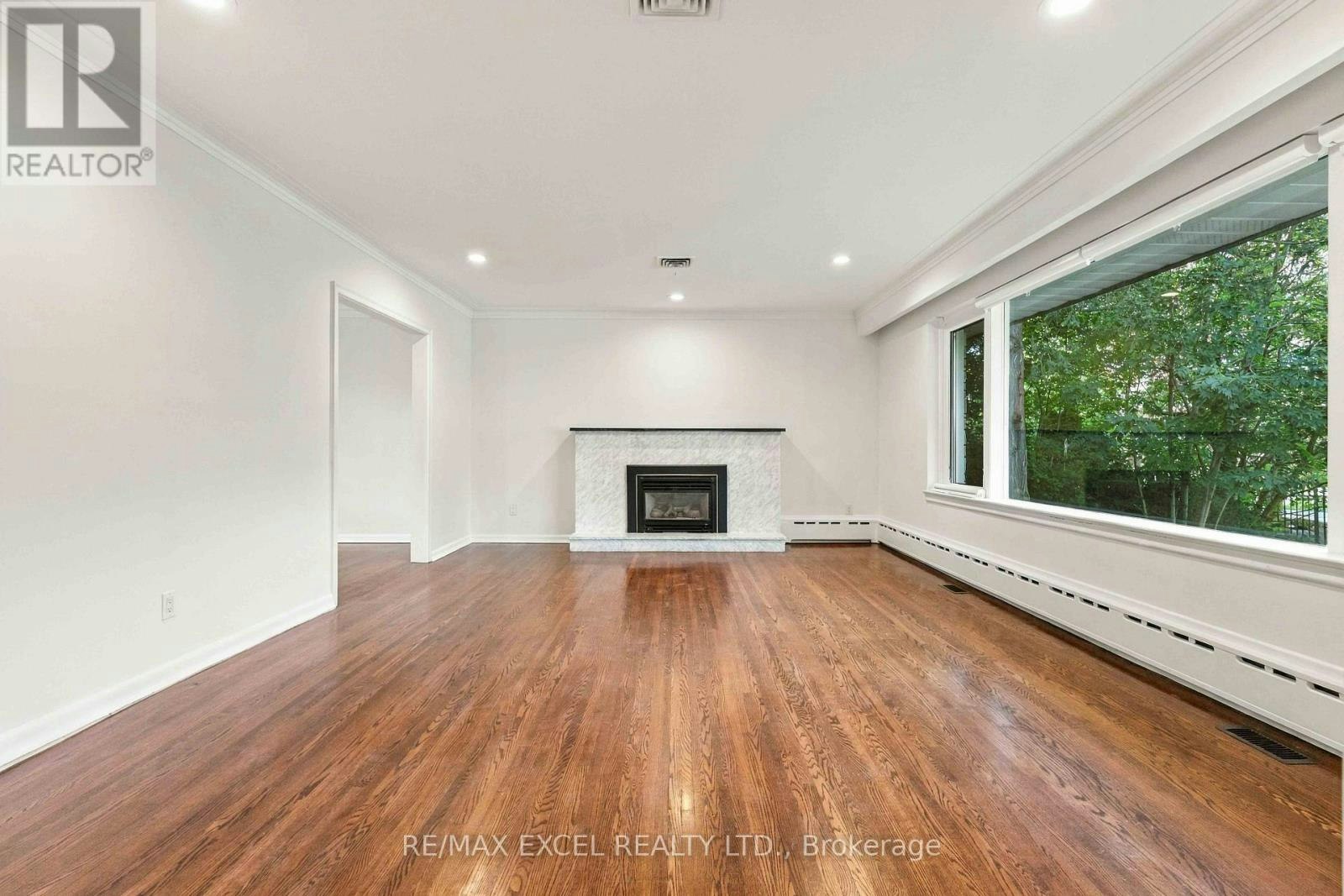 20 Oxbow Road, Toronto, ON, M3B 2A2 - 5
