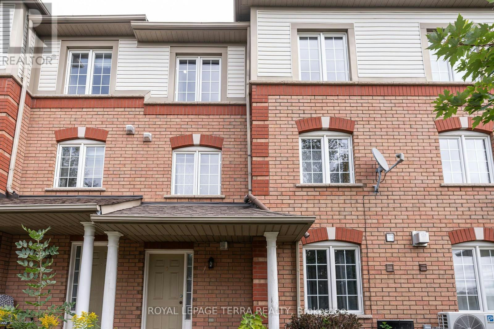 7-2871 Darien Road, Burlington, ON, L7M 4R6
