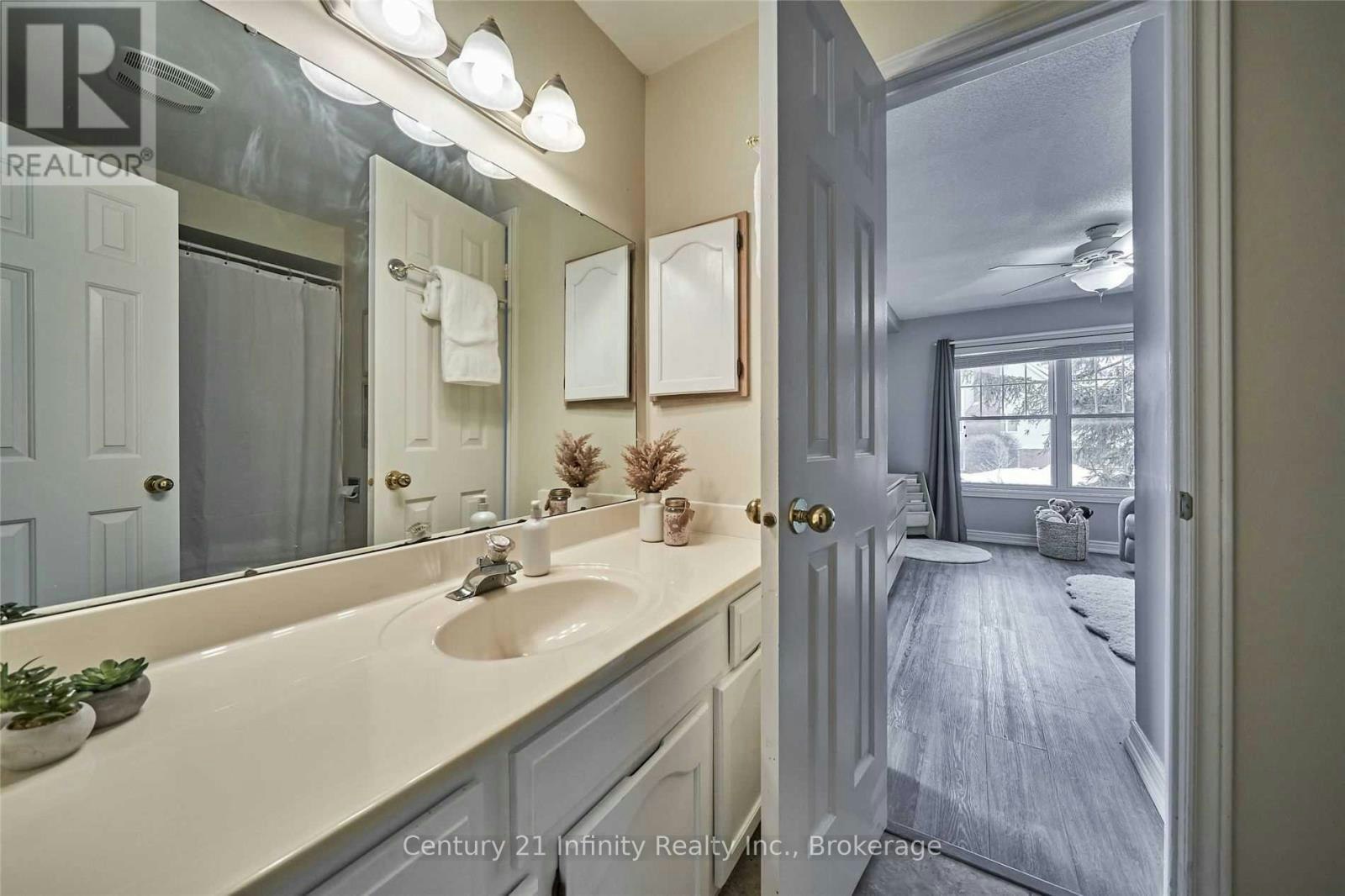 H2-1661 Nash Road, Clarington, ON, L1E 1S8 - 11