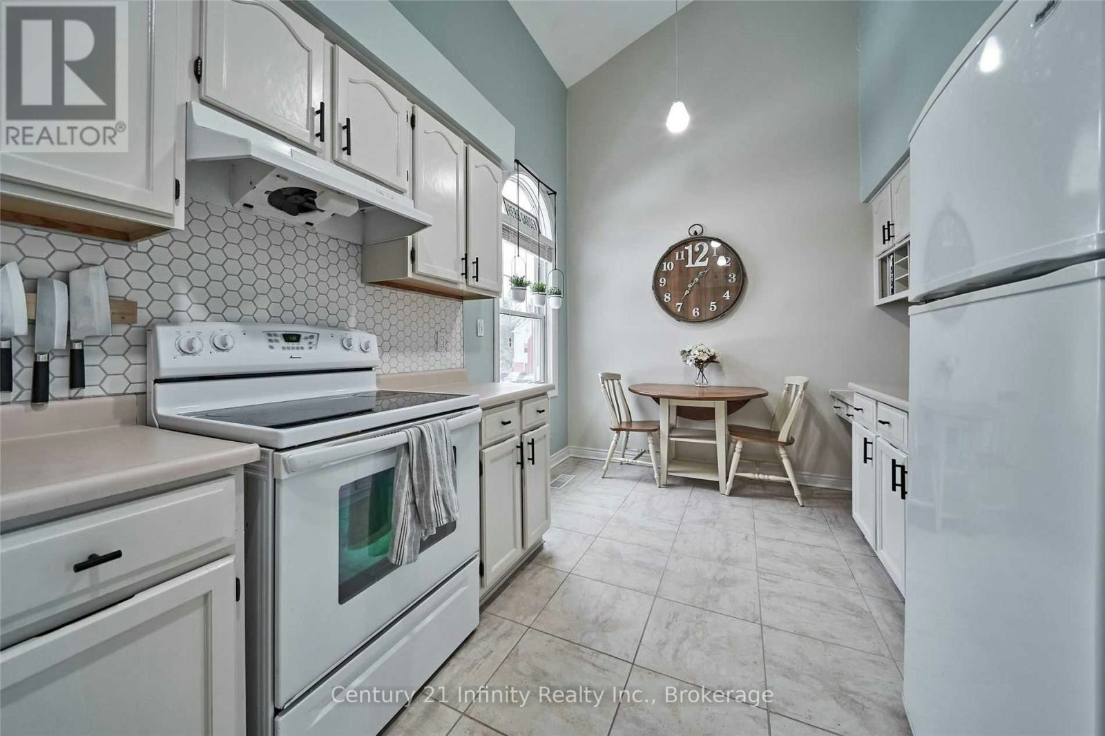 H2-1661 Nash Road, Clarington, ON, L1E 1S8 - 13