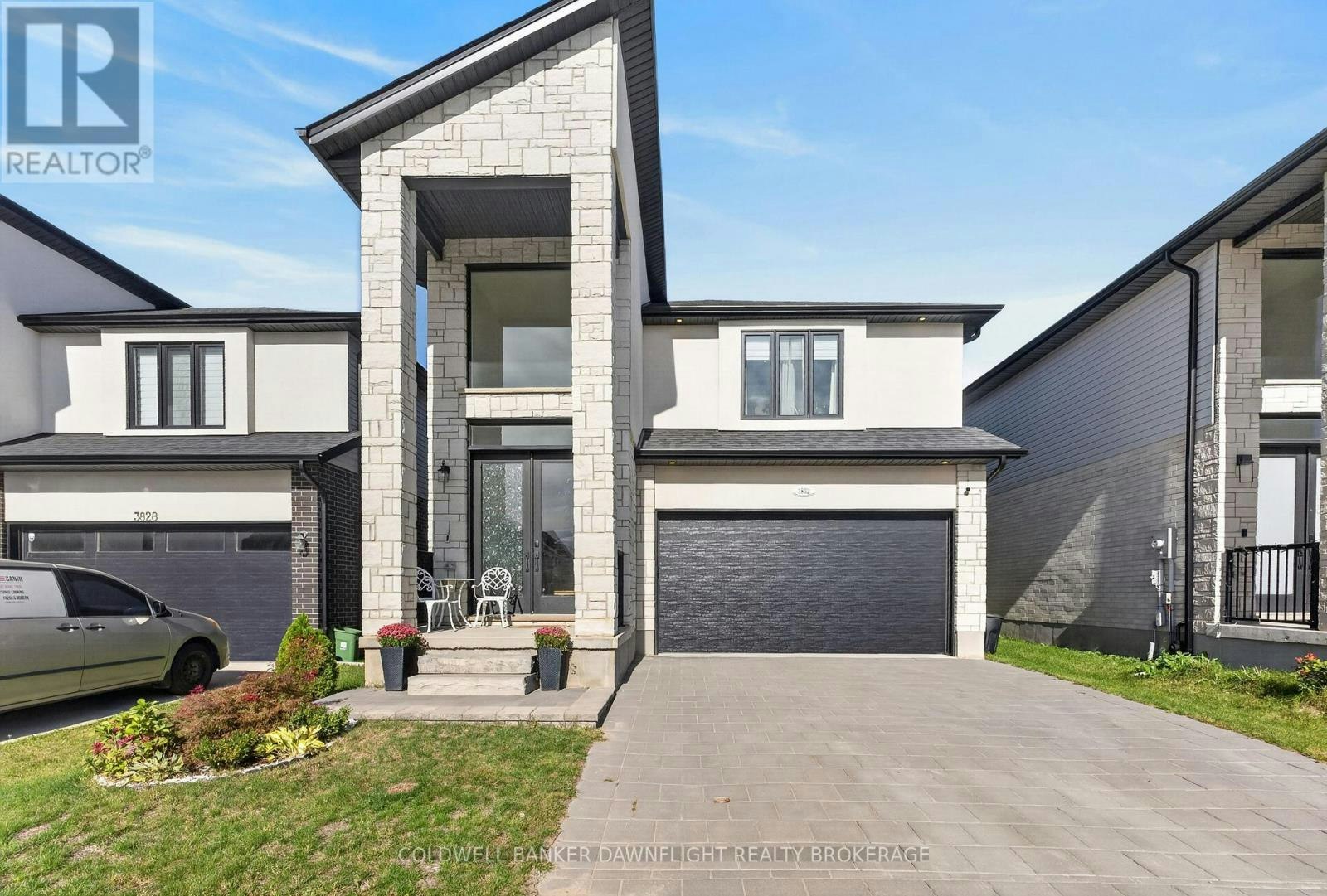 3832 Campbell Street N, London, ON, N6P 0J8