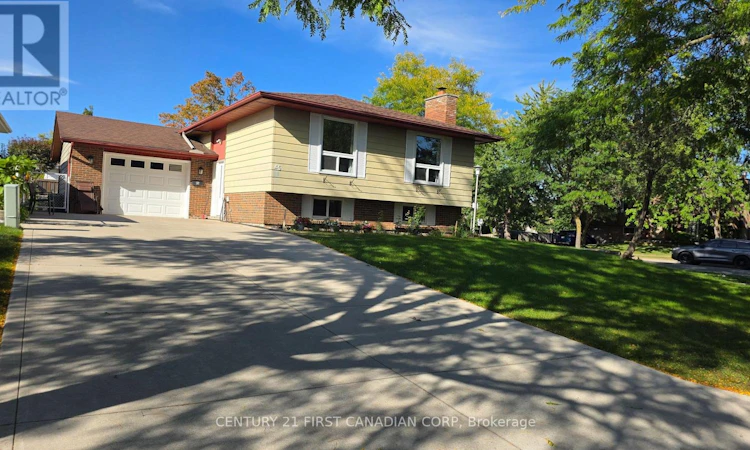 45 Locust Crescent