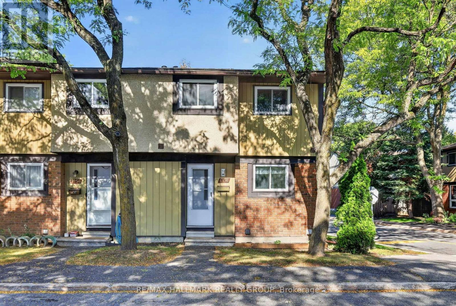 6156 Brookside Lane, Ottawa, ON, K1C 2K7