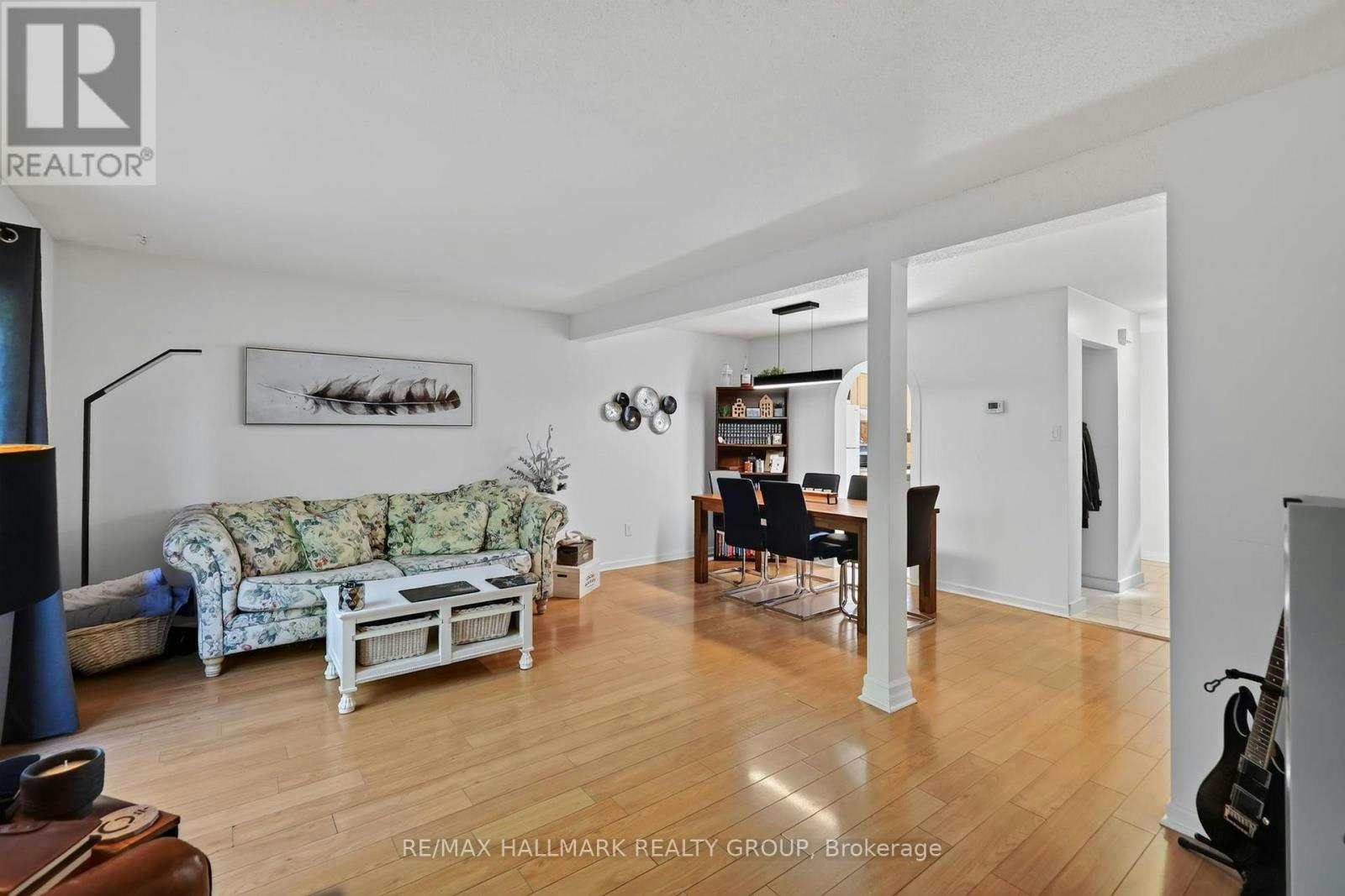 6156 Brookside Lane, Ottawa, ON, K1C 2K7 - 17