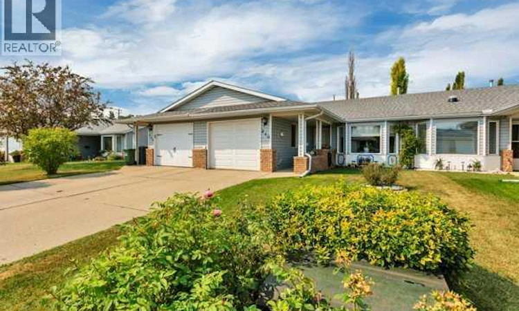 240 Ebert Close