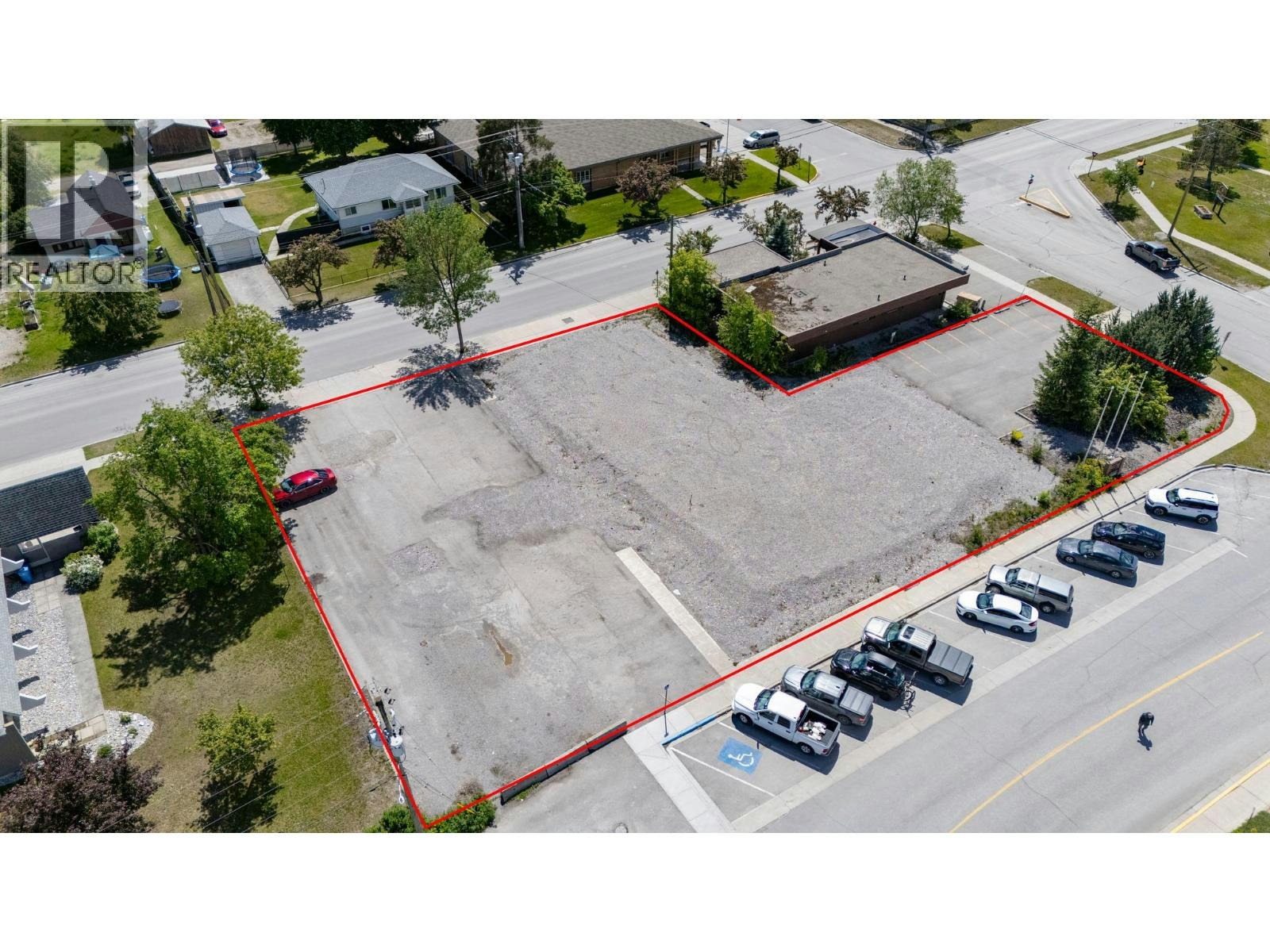 837 Park Drive, Golden, BC, V0A 1H0