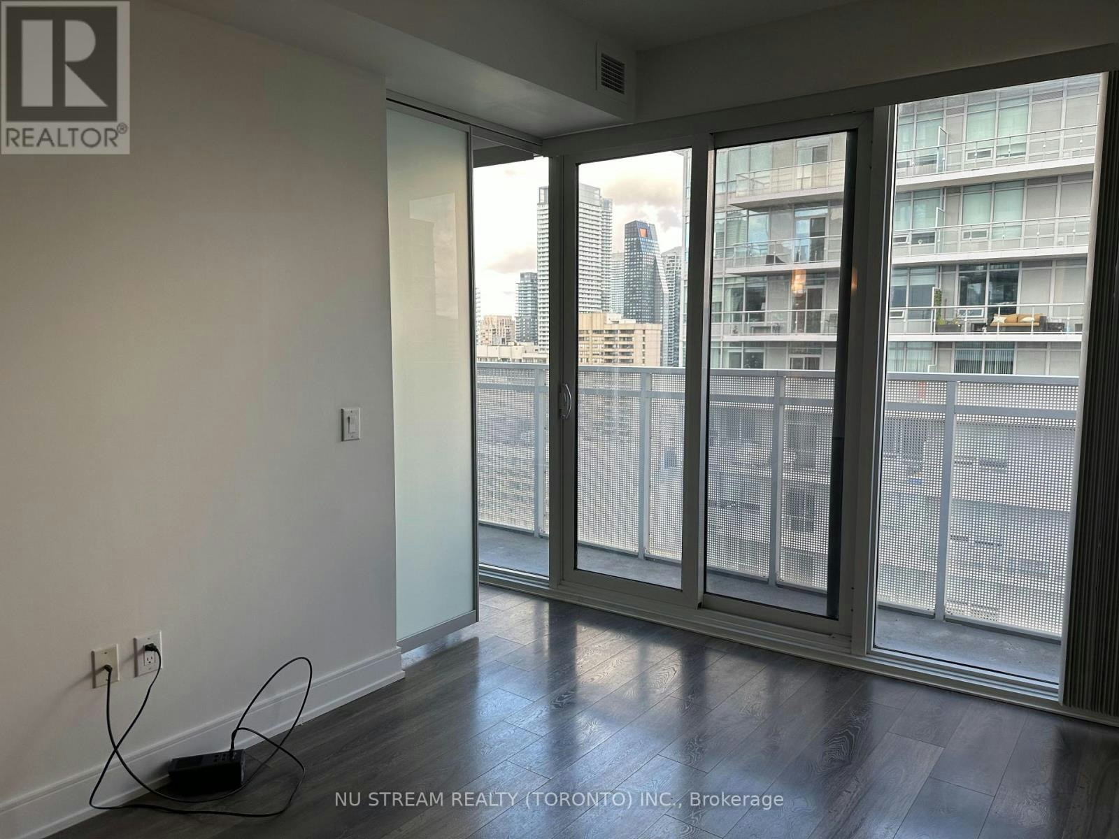 2804-89 Mcgill Street, Toronto, ON, M5B 0B1 - 6