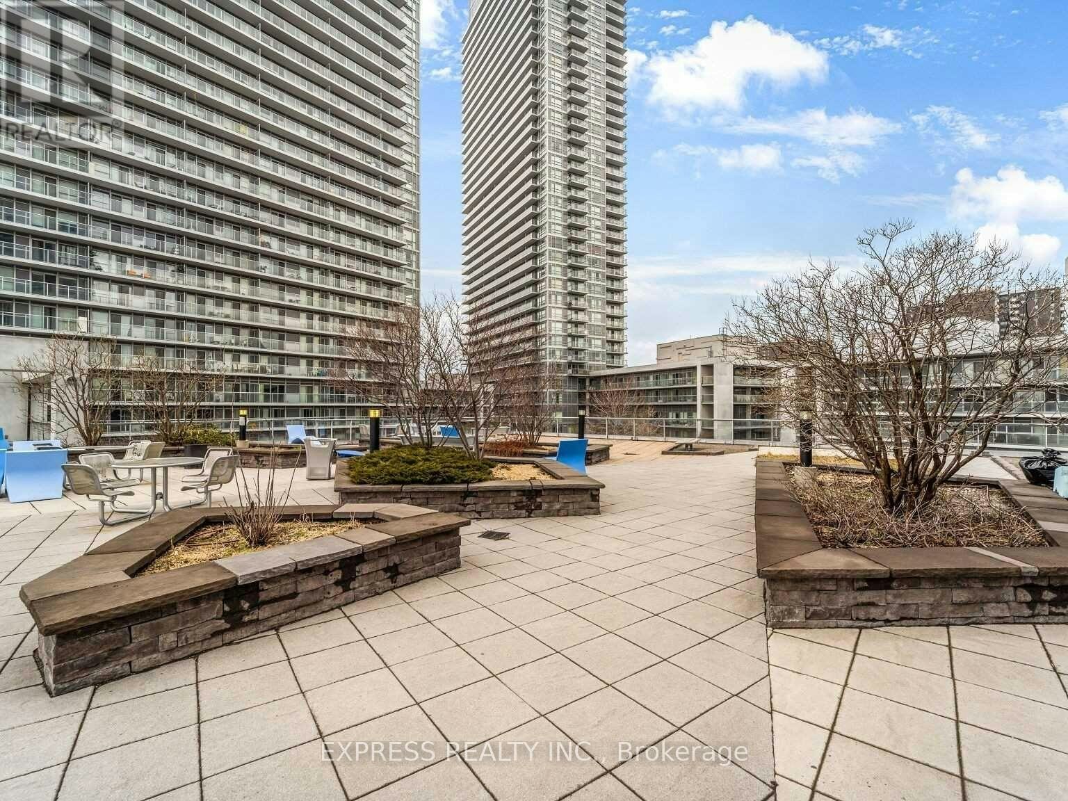 1105-2015 Sheppard Avenue E, Toronto, ON, M2J 0B3 - 21