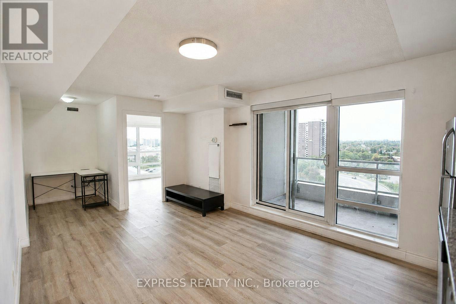 1105-2015 Sheppard Avenue E, Toronto, ON, M2J 0B3 - 8