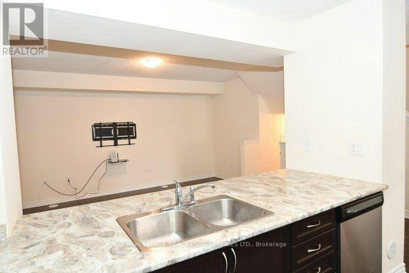 90 Howe Street, Toronto, ON, M1L 0J4 - 7