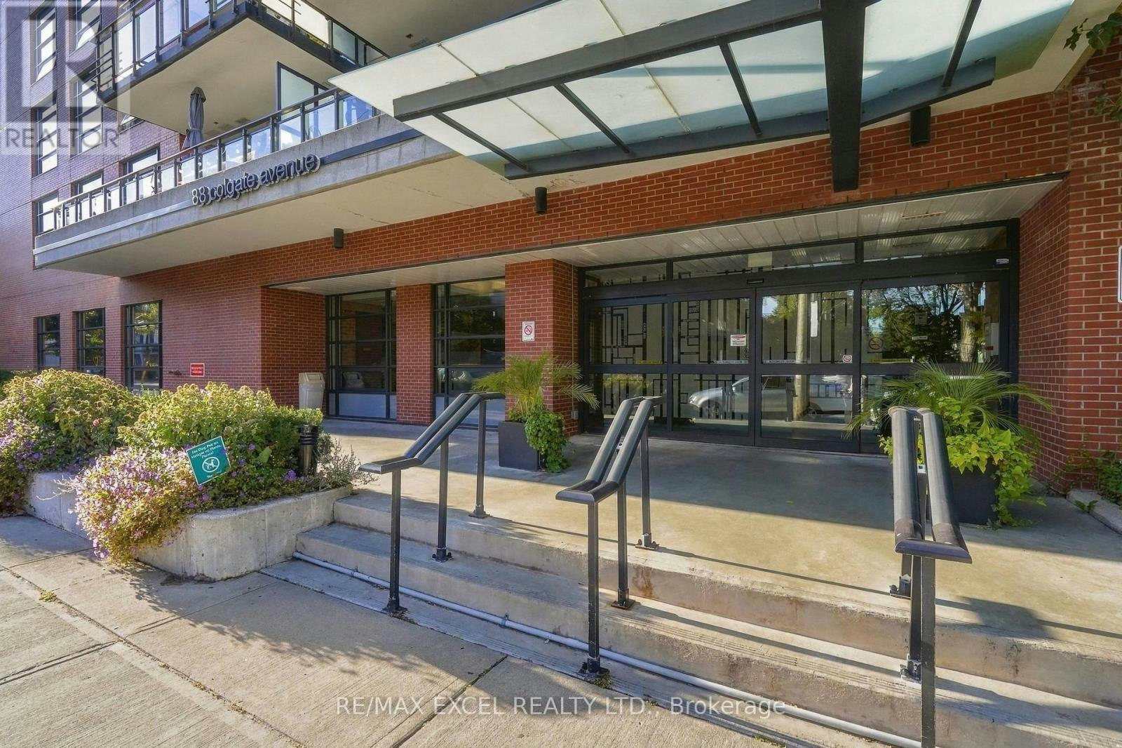 601-88 Colgate Avenue, Toronto, ON, M4S 0A6 - 2
