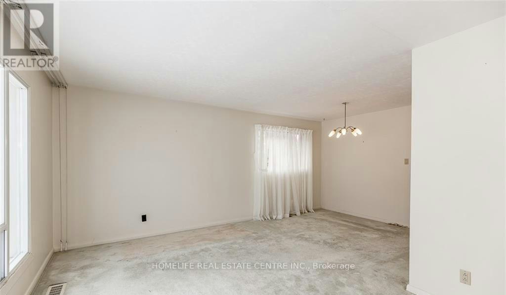 UPSTAIRS-28 Pratt Road, Barrie, ON, L4M 2L1 - 6