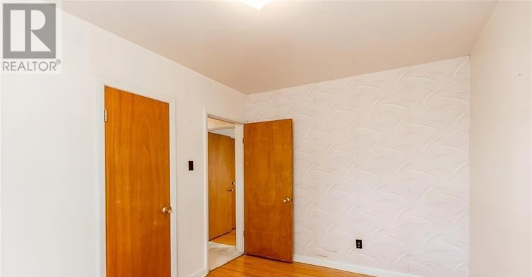 UPSTAIRS-28 Pratt Road, Barrie, ON, L4M 2L1 - 22