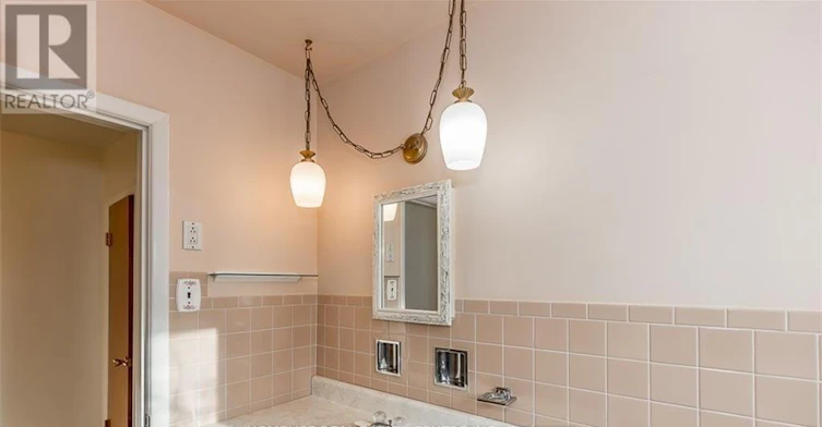 UPSTAIRS-28 Pratt Road, Barrie, ON, L4M 2L1 - 17