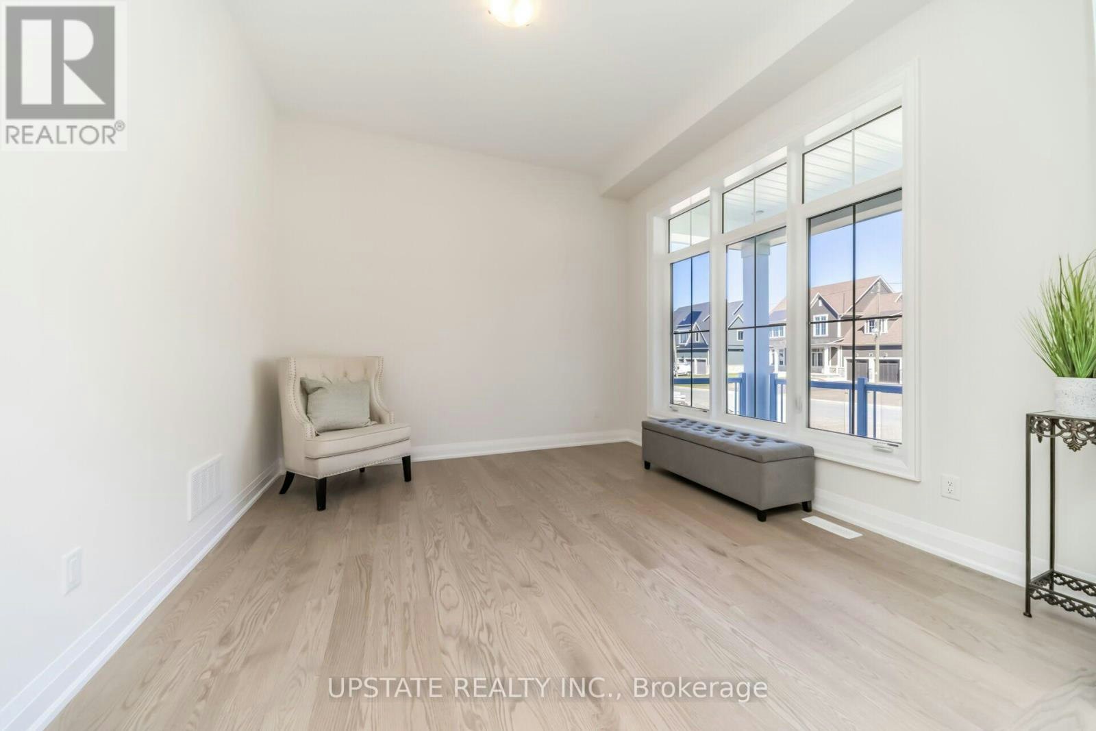 21 Pearsall Place, Oro-Medonte, ON, L0L 2L0 - 4