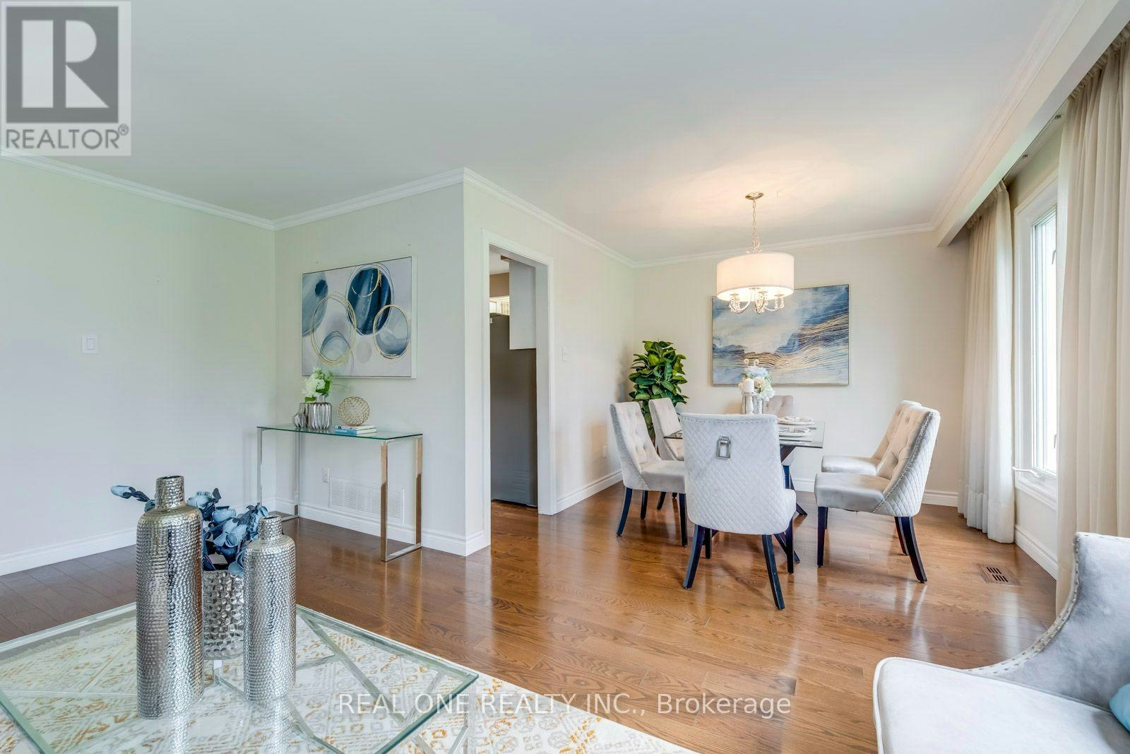 1246 Landfair Crescent, Oakville, ON, L6H 2N3 - 11