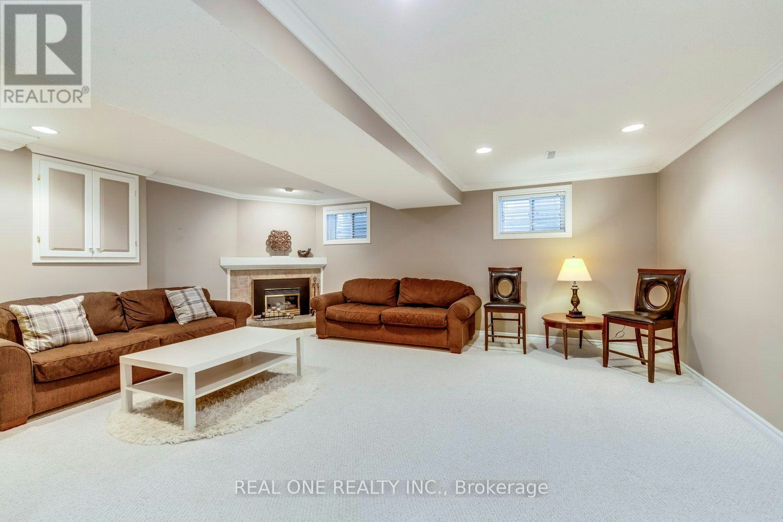 1246 Landfair Crescent, Oakville, ON, L6H 2N3 - 38